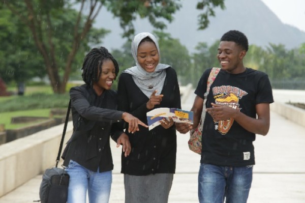 Services de contraception adaptés aux adolescents