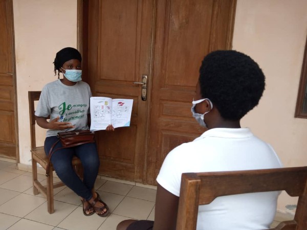 Visite à Domicile Ciblant les Adolescents et Jeunes Mariés