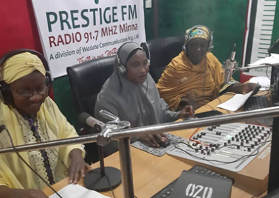 Exploiter les talents des professionnels des médias pour diffuser les messages de planification familiale