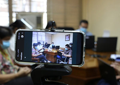 مقامی ملکیت اور اقدامات کو آگے بڑھانے کے لئے فلپائن میں مقامی قیادت کو مضبوط بنانا