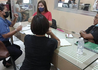 Un responsable de la population à Naga City, aux Philippines, devient un leader transformationnel après la formation TCI