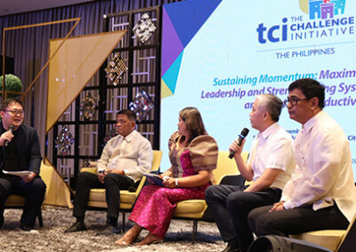 Cinq villes philippines ont bénéficié du soutien direct de TCIet se félicitent d'avoir amélioré les indicateurs relatifs à la santé des adolescents et à la planification familiale.