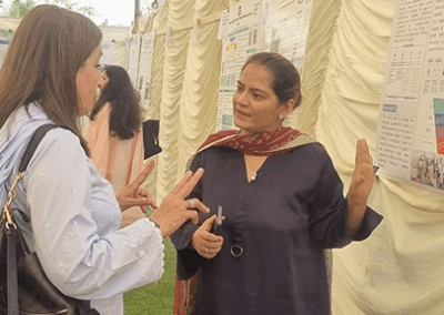 TCI souligne son impact et obtient une reconnaissance lors de la 25e conférence pakistanaise sur la recherche en matière de population