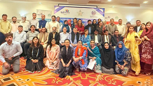 سندھ خاندانی منصوبہ بندی میں مردانہ مشغولیت کو مربوط کرتا ہے، صحت کی سہولیات کے لیے وقف مشاورتی جگہوں کا قیام