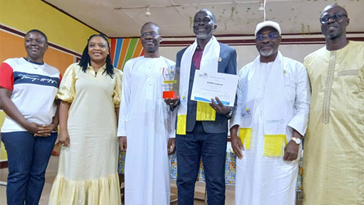 آٹھ فرانکوفون مغربی افریقی شہروں سے گریجویٹ TCI ، مقامی قیادت، پائیدار فنانسنگ، اور صحت کے اثرات کی نمائش